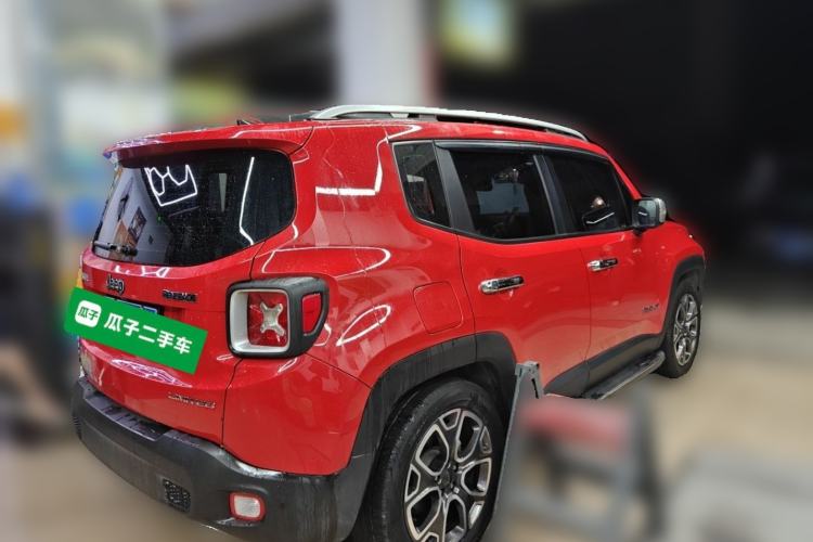 Used Jeep Renegade 2018 Connected Large Screen Version 180T Automatic Smart Version Rear Right 45 Deg