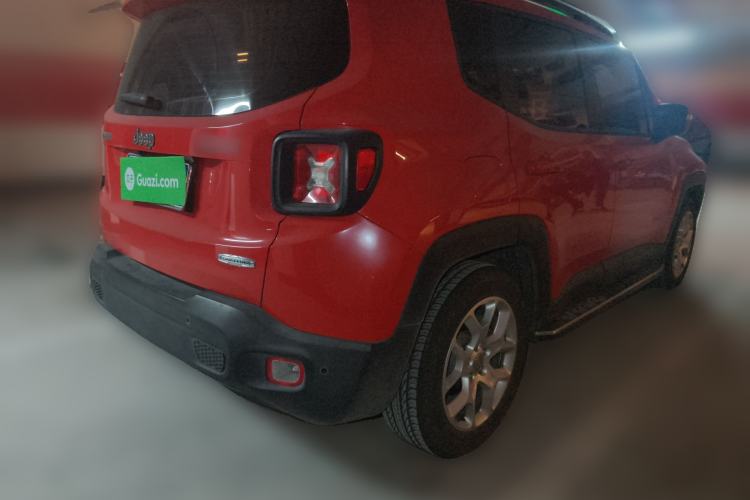 Used Jeep Renegade 2018 Connected Large Screen Version 180T Automatic High-Energy Edition Rear Right 45 Deg