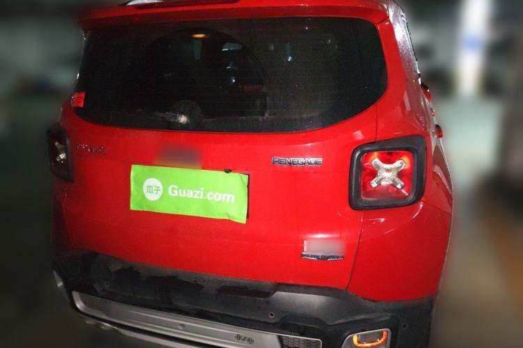 Used Jeep Renegade 2018 Connected Large Screen Version 180T Automatic High-Energy Edition Rear