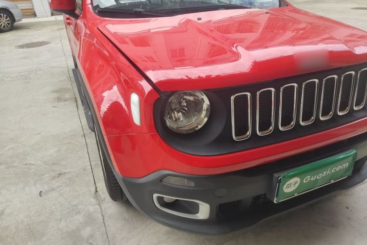Used Jeep Renegade 2018 Connected Large Screen Version 180T Automatic Jingneng Version Right Front Headlight
