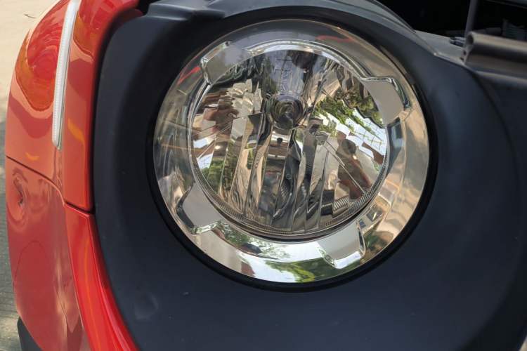 Used Jeep Renegade 2018 Connected Large Screen Version 180T Automatic High-Energy Edition Right Front Headlight