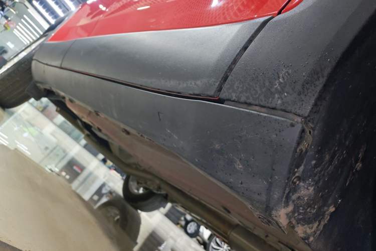 Used Jeep Renegade 2018 Connected Large Screen Version 180T Automatic Jingneng Version Right Side Sill