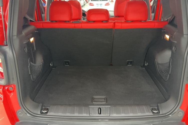 Used Jeep Renegade 2018 Connected Large Screen Version 180T Automatic High-Energy Edition Trunk