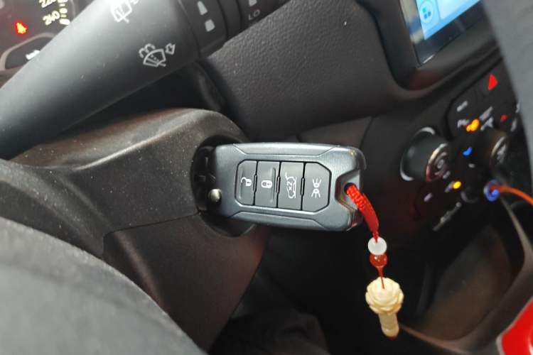 Used Jeep Renegade 2018 Connected Large Screen Version 180T Automatic High-Energy Edition Vehicle Key