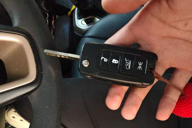 Used Jeep Renegade 2018 Connected Large Screen Version 180T Automatic High-Energy Edition Vehicle Key