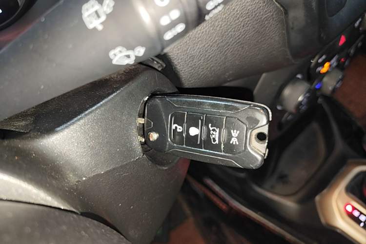Used Jeep Renegade 2018 Connected Large Screen Version 180T Automatic High-Energy Edition Vehicle Key
