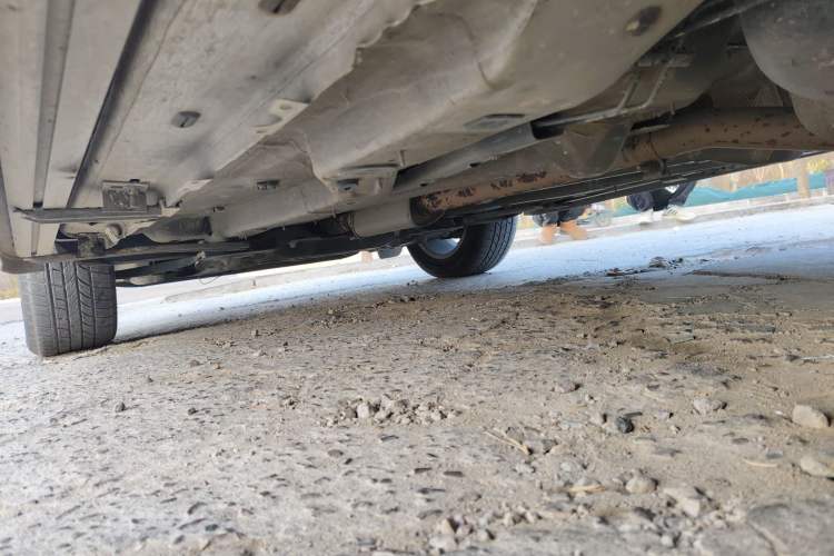 Used Jeep Renegade 2018 Connected Large Screen Version 180T Automatic Jingneng Version Chassis Rear Left