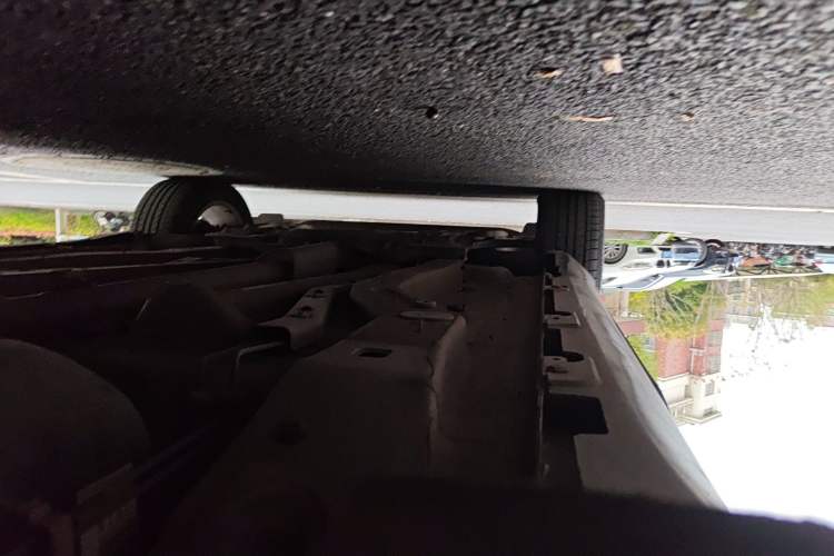 Used Jeep Renegade 2018 Connected Large Screen Version 180T Automatic High-Energy Edition Chassis Rear Left