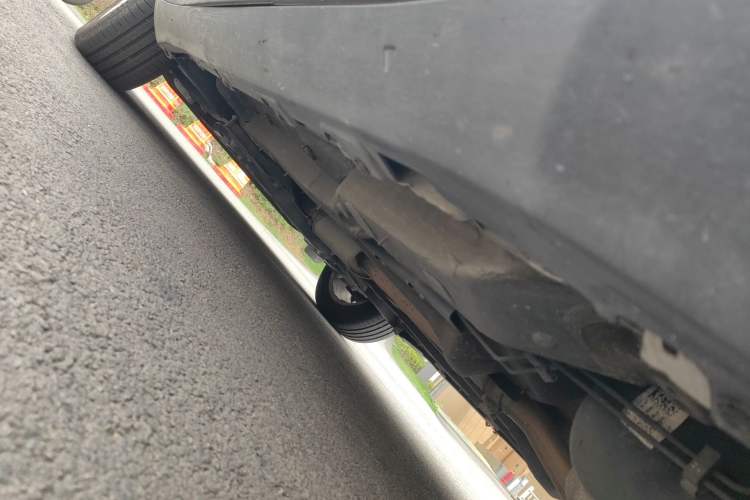 Used Jeep Renegade 2018 Connected Large Screen Version 180T Automatic Jingneng Version Chassis Rear Left