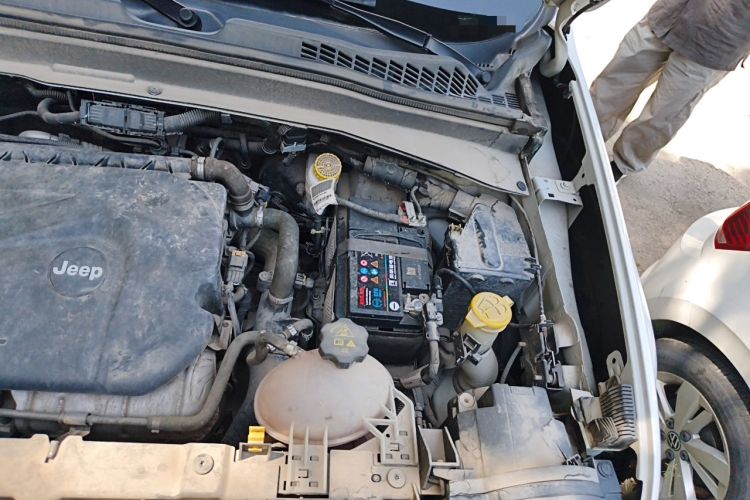 Used Jeep Renegade 2018 Connected Large Screen Version 180T Automatic Jingneng Version Engine Bay Left
