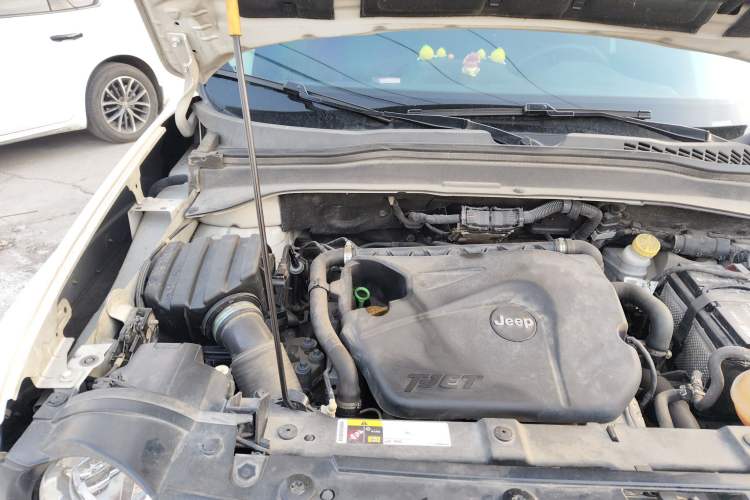 Used Jeep Renegade 2018 Connected Large Screen Version 180T Automatic Jingneng Version Engine Bay Right