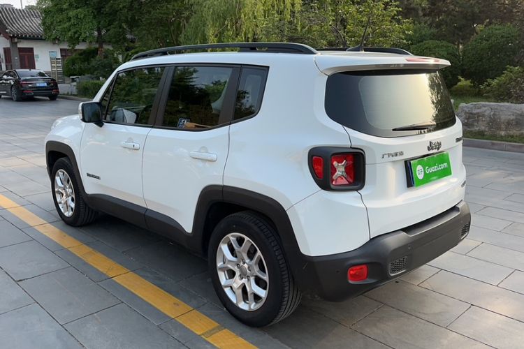 Used Jeep Renegade 2018 Connected Large Screen Version 180T Automatic High-Energy Edition Exterior 1
