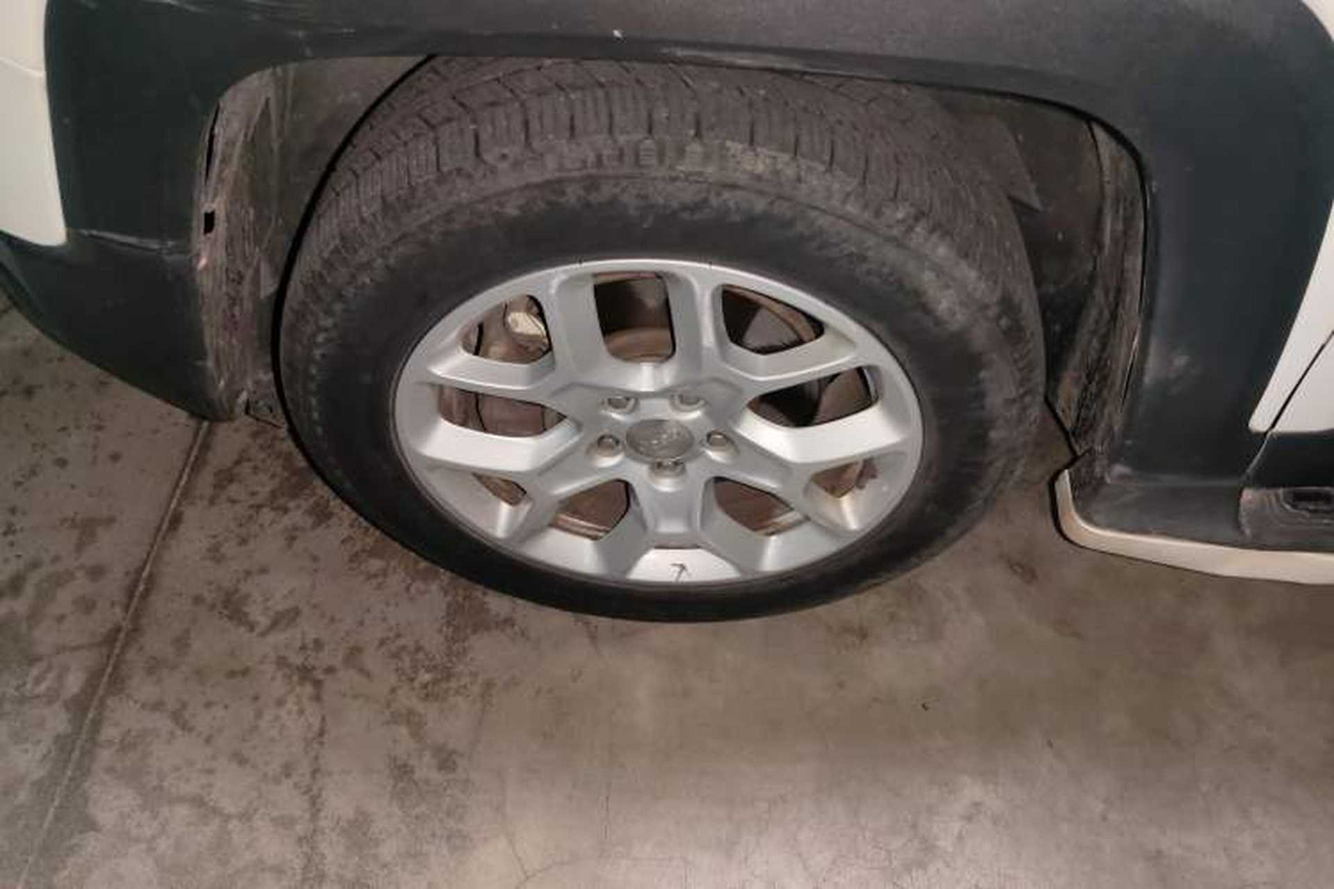 Used Jeep Renegade 2018 Connected Large Screen Version 180T Automatic Jingneng Version Exterior 4