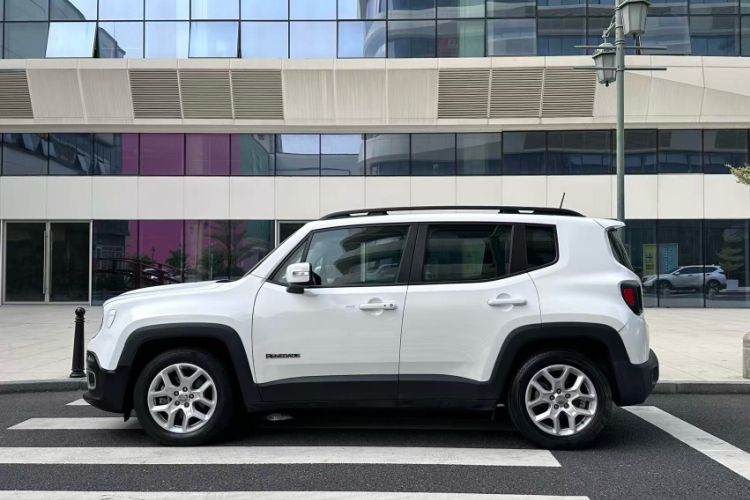 Used Jeep Renegade 2018 Connected Large Screen Version 180T Automatic Jingneng Version Exterior 6