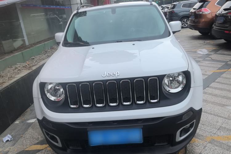 Used Jeep Renegade 2018 Connected Large Screen Version 180T Automatic High-Energy Edition Front