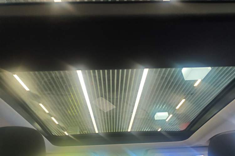 Used Jeep Renegade 2018 Connected Large Screen Version 180T Automatic High-Energy Edition Headliner