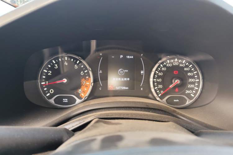 Used Jeep Renegade 2018 Connected Large Screen Version 180T Automatic Jingneng Version Instrument Cluster