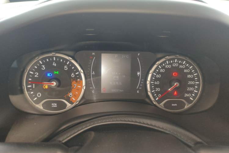 Used Jeep Renegade 2018 Connected Large Screen Version 180T Automatic High-Energy Edition Instrument Cluster