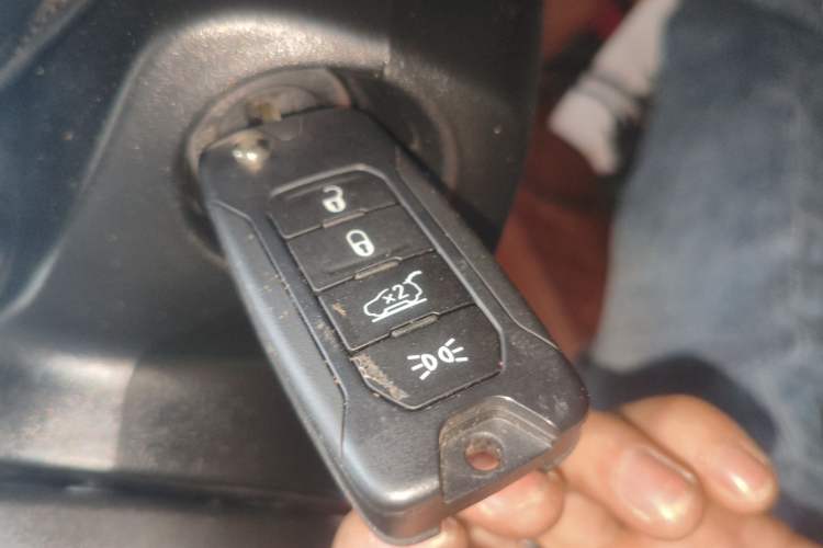Used Jeep Renegade 2018 Connected Large Screen Version 180T Automatic High-Energy Edition Interior 1