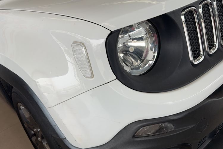 Used Jeep Renegade 2018 Connected Large Screen Version 180T Automatic Kinetic Edition+ Left Front Headlight