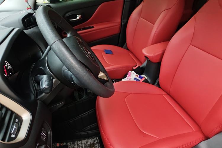 Used Jeep Renegade 2018 Connected Large Screen Version 180T Automatic High-Energy Edition Left Front Seat