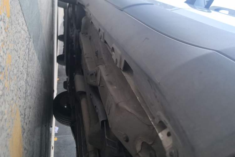 Used Jeep Renegade 2018 Connected Large Screen Version 180T Automatic High-Energy Edition Left Side Sill