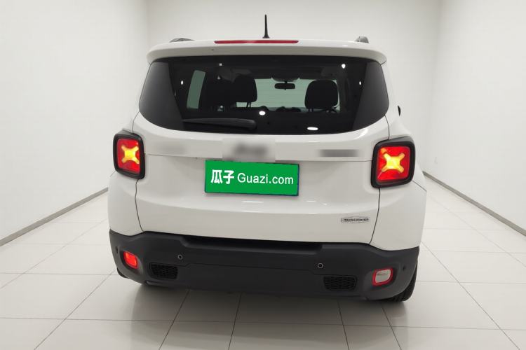 Used Jeep Renegade 2018 Connected Large Screen Version 180T Automatic High-Energy Edition Rear