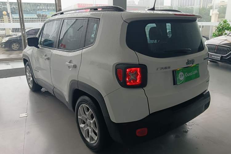 Used Jeep Renegade 2018 Connected Large Screen Version 180T Automatic Jingneng Version Rear Left 45 Deg