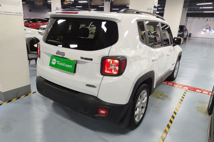 Used Jeep Renegade 2018 Connected Large Screen Version 180T Automatic High-Energy Edition Rear Right 45 Deg