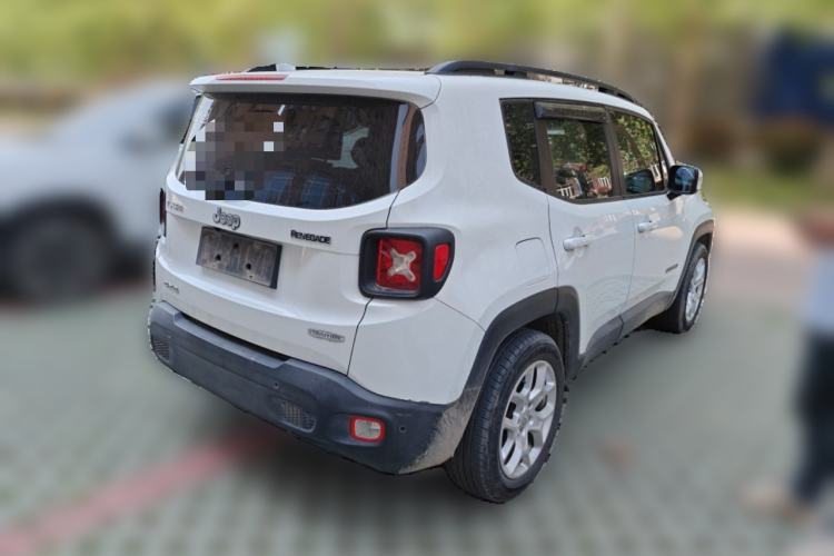 Used Jeep Renegade 2018 Connected Large Screen Version 180T Automatic High-Energy Edition Rear Right 45 Deg