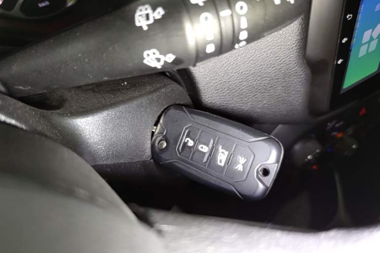 Used Jeep Renegade 2018 Connected Large Screen Version 180T Automatic High-Energy Edition Vehicle Key