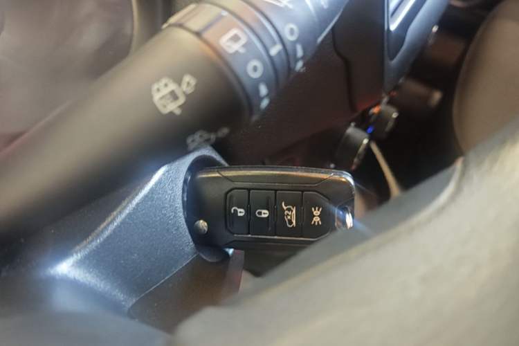 Used Jeep Renegade 2018 Connected Large Screen Version 180T Automatic High-Energy Edition Vehicle Key