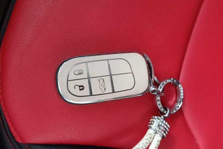 Used Jeep Renegade 2018 Connected Large Screen Version 180T Automatic Jingneng Version Vehicle Key