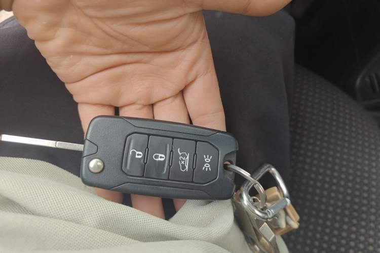 Used Jeep Renegade 2018 Connected Large Screen Version 180T Automatic High-Energy Edition Vehicle Key