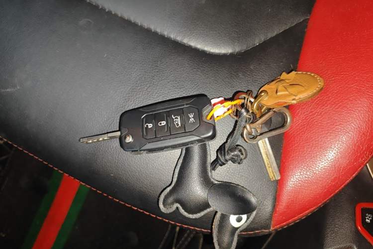 Used Jeep Renegade 2018 Connected Large Screen Version 180T Automatic High-Energy Edition Vehicle Key