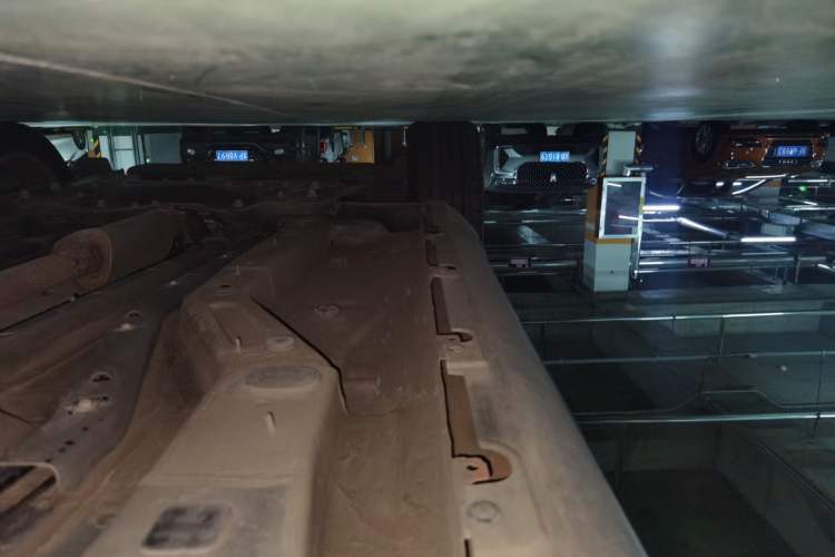 Used Jeep Renegade 2018 Connected Large Screen Version 180T Automatic High-Energy Edition Chassis Rear Left