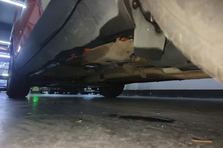 Used Jeep Renegade 2018 Connected Large Screen Version 180T Automatic High-Energy Edition Chassis Rear Left