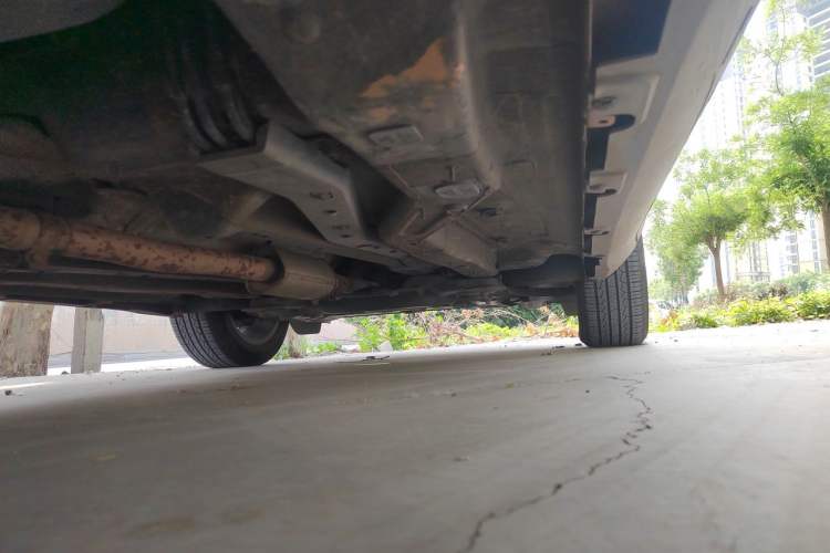 Used Jeep Renegade 2018 Connected Large Screen Version 180T Automatic Jingneng Version Chassis Rear Right
