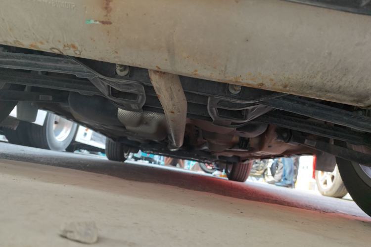 Used Jeep Renegade 2018 Connected Large Screen Version 180T Automatic Jingneng Version Chassis Rear