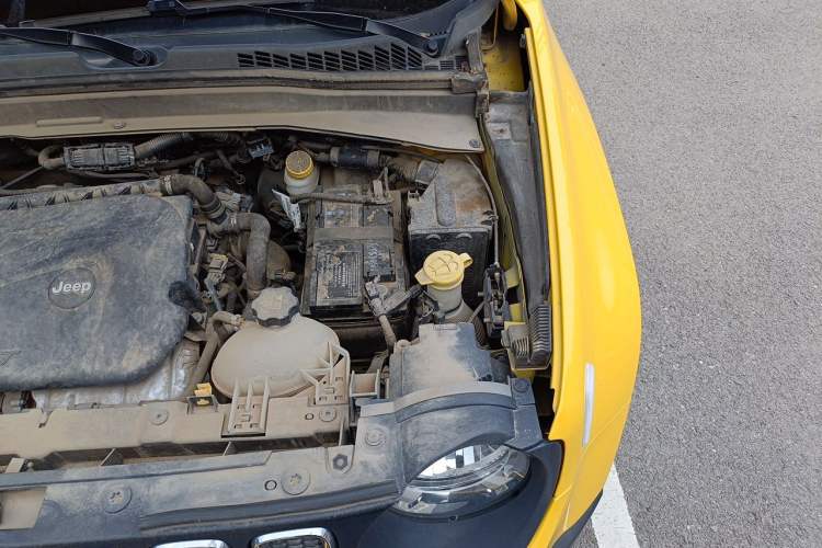 Used Jeep Renegade 2018 Connected Large Screen Version 180T Automatic Jingneng Version Engine Bay Left