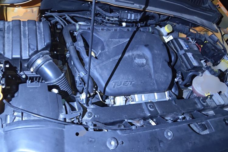 Used Jeep Renegade 2018 Connected Large Screen Version 180T Automatic High-Energy Edition Engine Bay