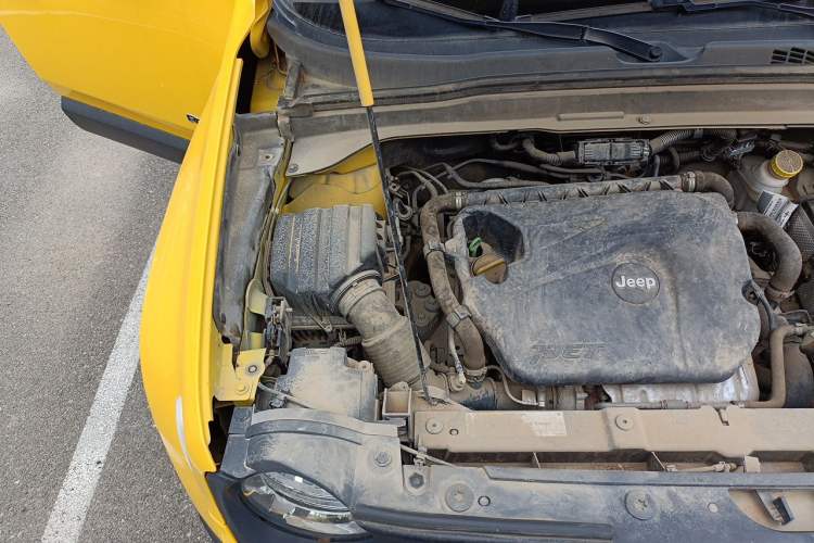 Used Jeep Renegade 2018 Connected Large Screen Version 180T Automatic Jingneng Version Engine Bay Right