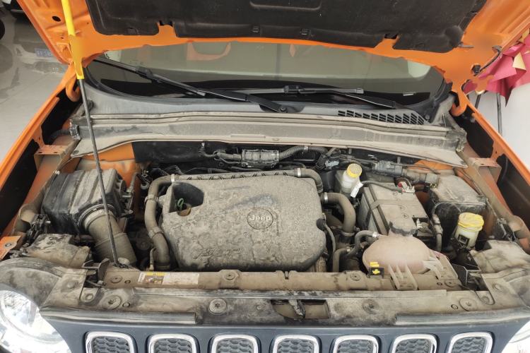 Used Jeep Renegade 2018 Connected Large Screen Version 180T Automatic Jingneng Version Engine Bay