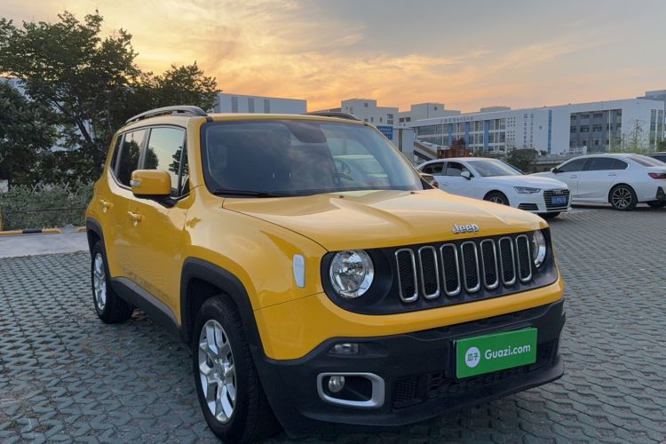 Used Jeep Renegade 2018 Connected Large Screen Version 180T Automatic Jingneng Version Exterior 1