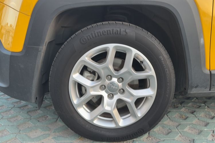 Used Jeep Renegade 2018 Connected Large Screen Version 180T Automatic Jingneng Version Exterior 5
