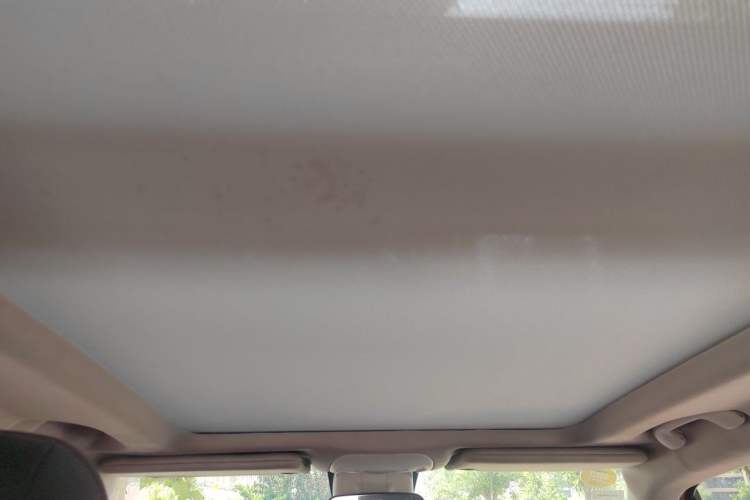 Used Jeep Renegade 2018 Connected Large Screen Version 180T Automatic Jingneng Version Headliner