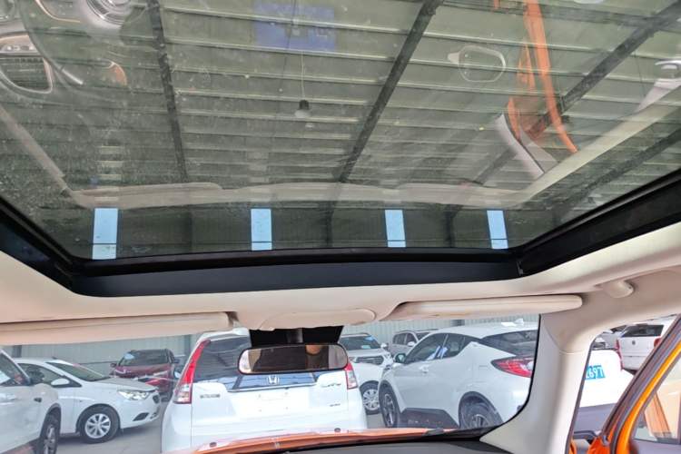 Used Jeep Renegade 2018 Connected Large Screen Version 180T Automatic High-Energy Edition Headliner