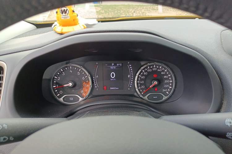 Used Jeep Renegade 2018 Connected Large Screen Version 180T Automatic Jingneng Version Instrument Cluster