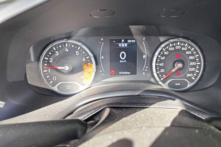 Used Jeep Renegade 2018 Connected Large Screen Version 180T Automatic High-Energy Edition Instrument Cluster