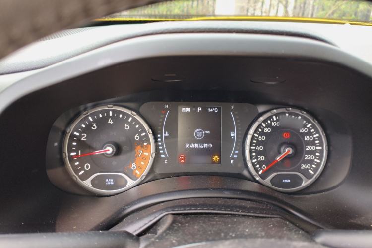 Used Jeep Renegade 2018 Connected Large Screen Version 180T Automatic High-Energy Edition Instrument Cluster